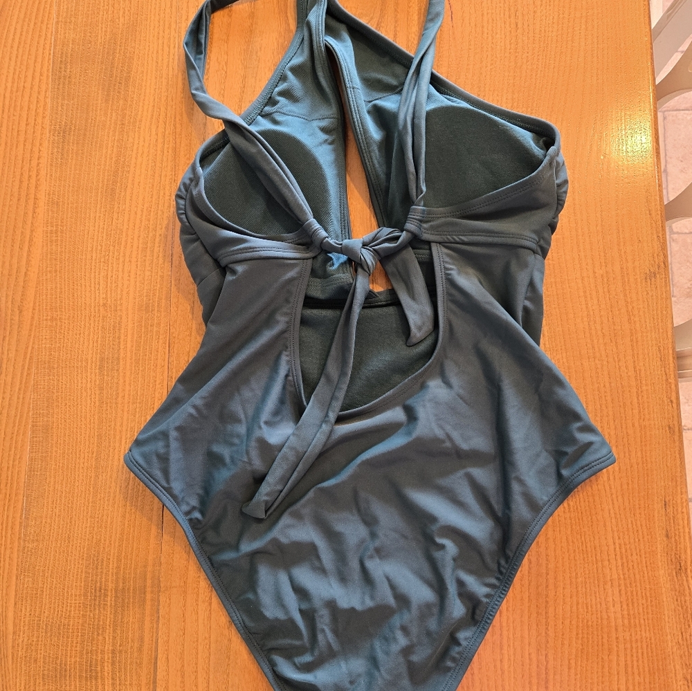 Teal Halter One-Piece Swimsuit - Picture 4 of 4